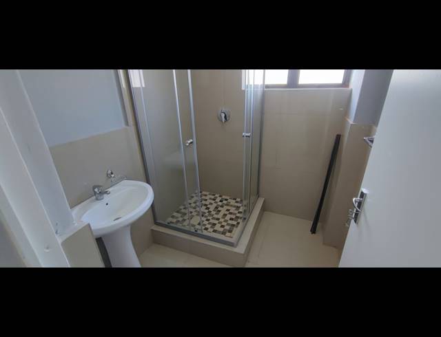 2 BEDROOM DUPLEX TO LET IN SYDENHAM